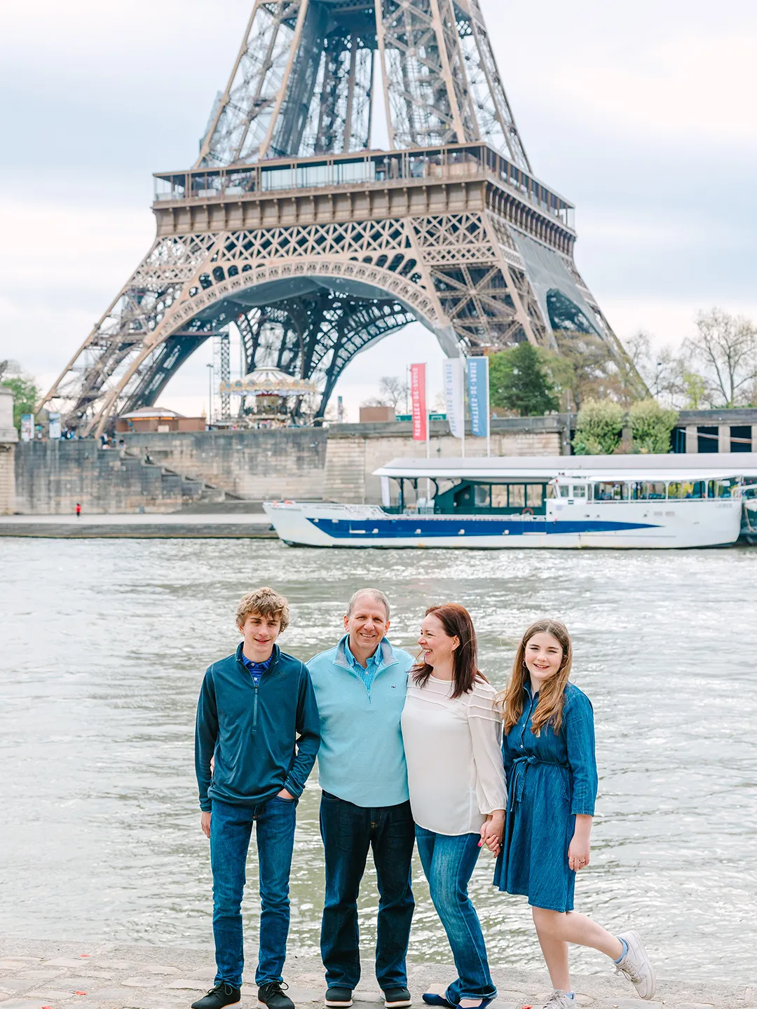 Tenholder Family in Paris